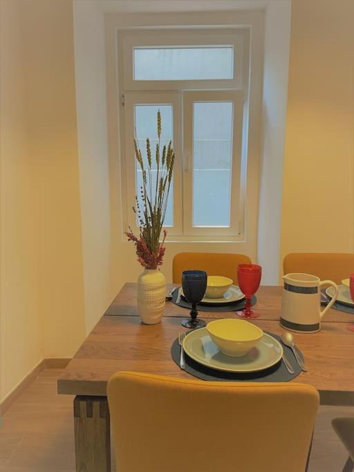 Charming Apartment With Pateo - Rituals&Routines Lizbona Zewnętrze zdjęcie